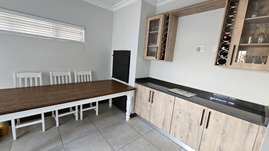 3 Bedroom Property for Sale in Melodie North West